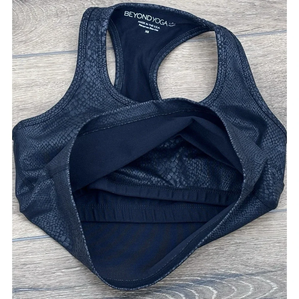 Beyond Yoga Snake Print Racerback Longline Sports Bra Black XS Made in USA